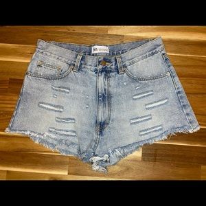 ZARA distressed jean shorts